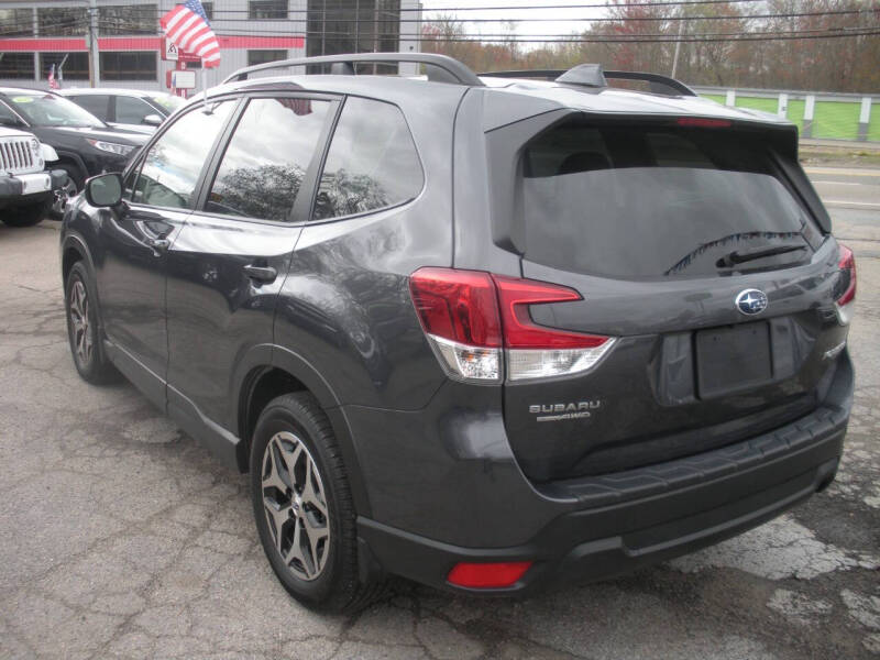 2021 Subaru Forester Premium