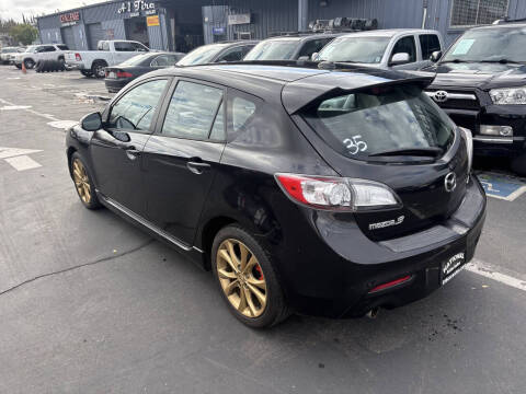 2010 Mazda MAZDA3 s Grand Touring