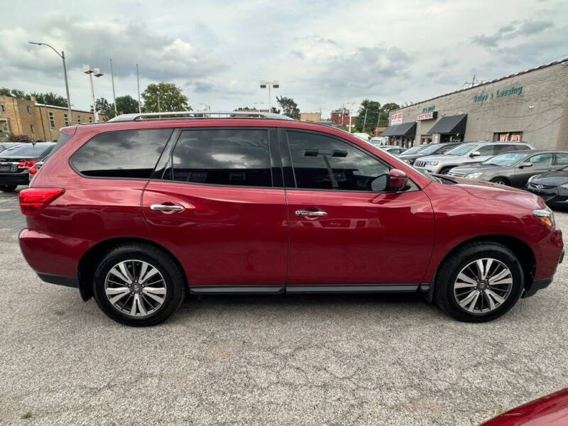 2017 Nissan Pathfinder SL