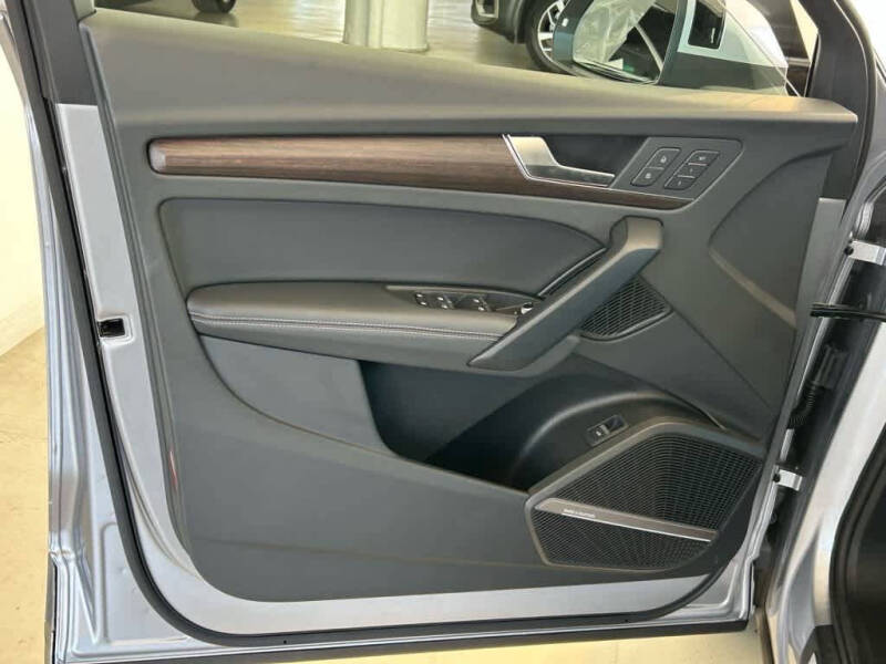 2025 Audi Q5 quattro S line Prem Plus 45 TFSI