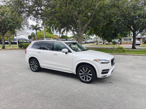 2018 Volvo XC90 T5 Momentum 7-Passenger