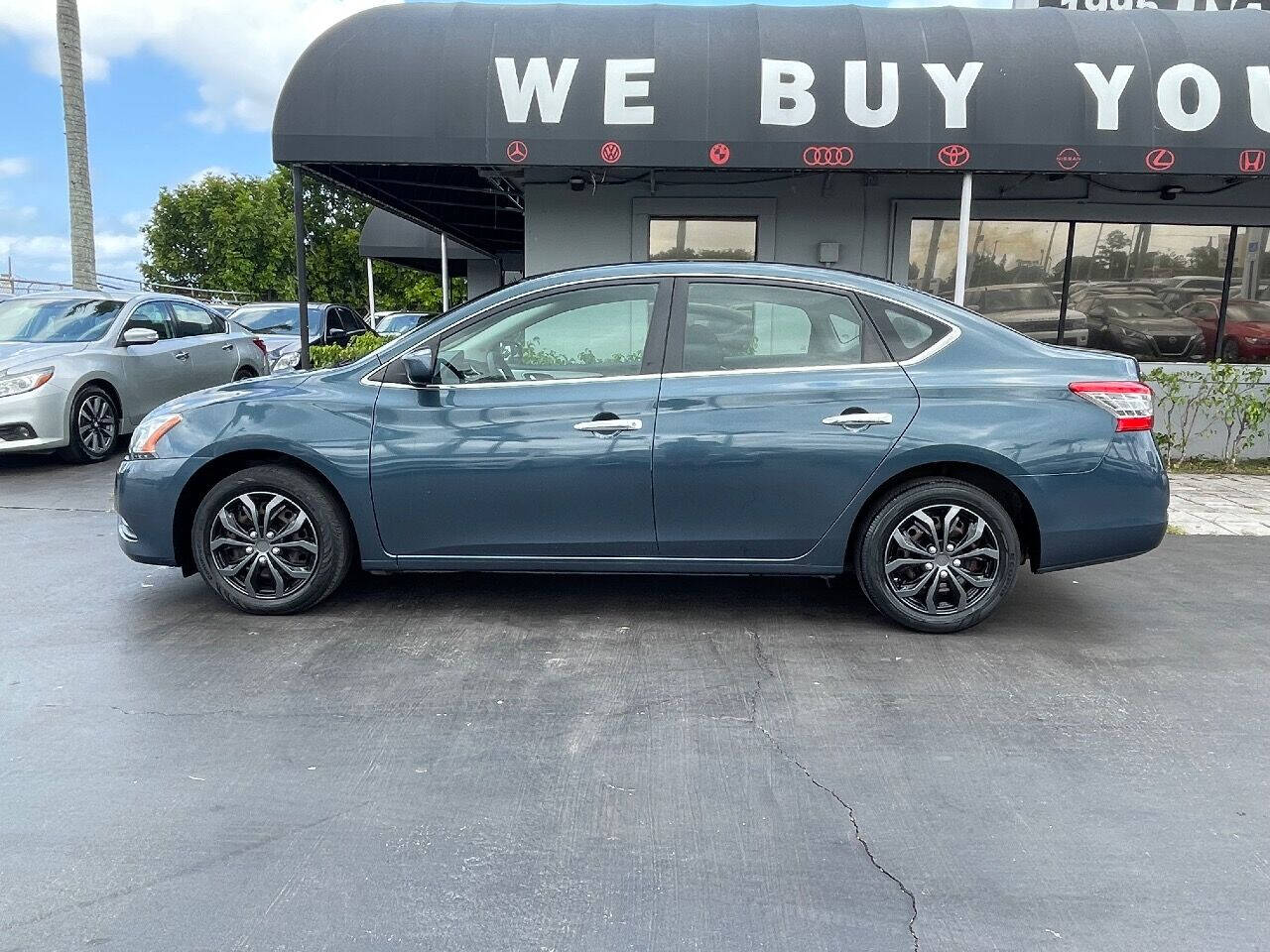 2014 Nissan Sentra Sedan - $8,900
