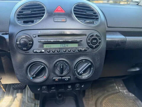 2006 Volkswagen New Beetle Convertible 2.5