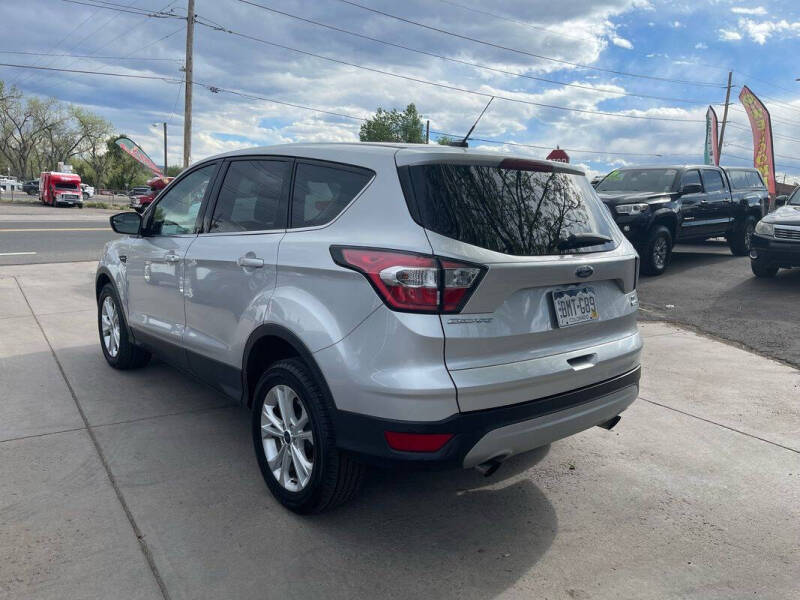 2017 Ford Escape SE