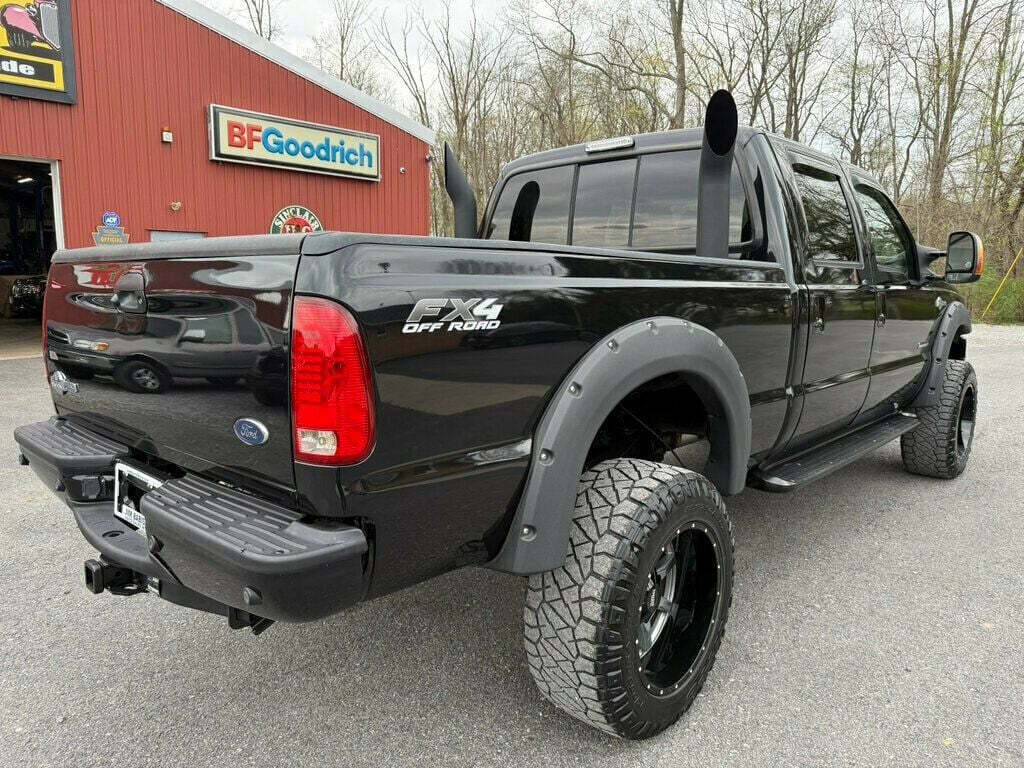 2005 Ford F-350 Super Duty 3