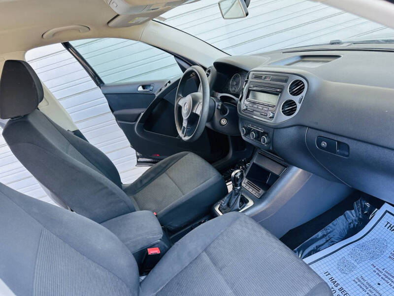 2012 Volkswagen Tiguan S