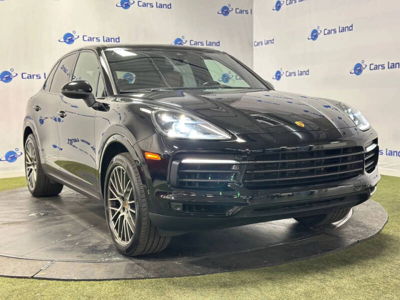 2022 Porsche Cayenne Platinum Edition