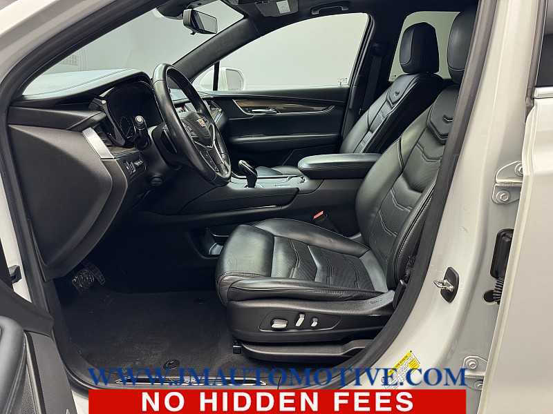 2019 Cadillac XT5 Platinum