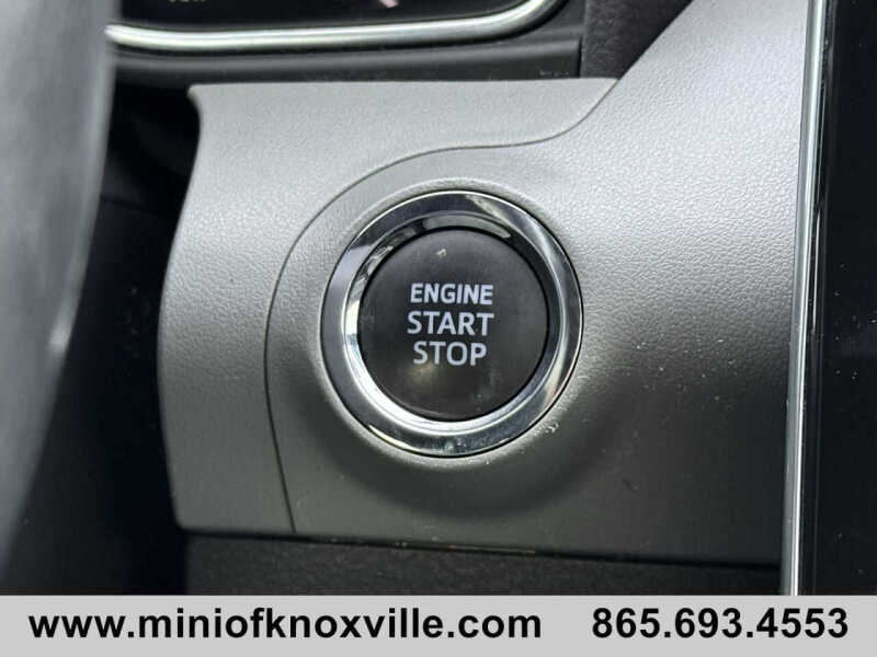 2022 Toyota Avalon XLE