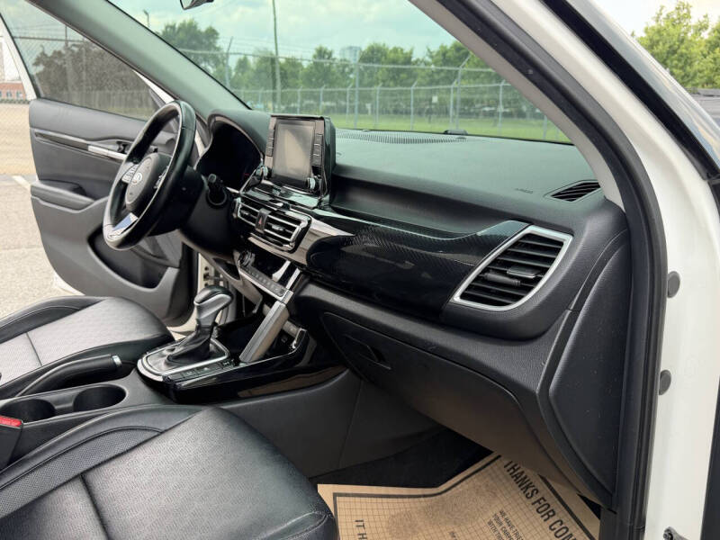2021 Kia Seltos EX
