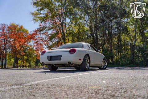 2002 Ford Thunderbird Deluxe