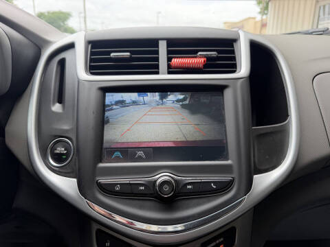 2017 Chevrolet Sonic LT Auto
