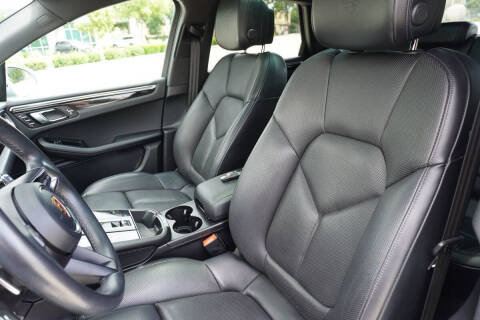 2023 Porsche Macan