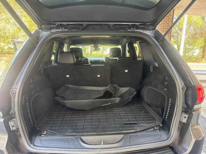 2018 Jeep Grand Cherokee Laredo