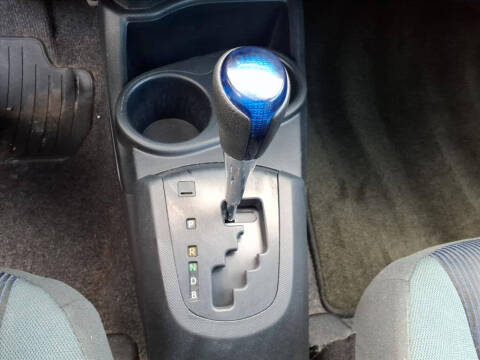 2015 Toyota Prius c Two