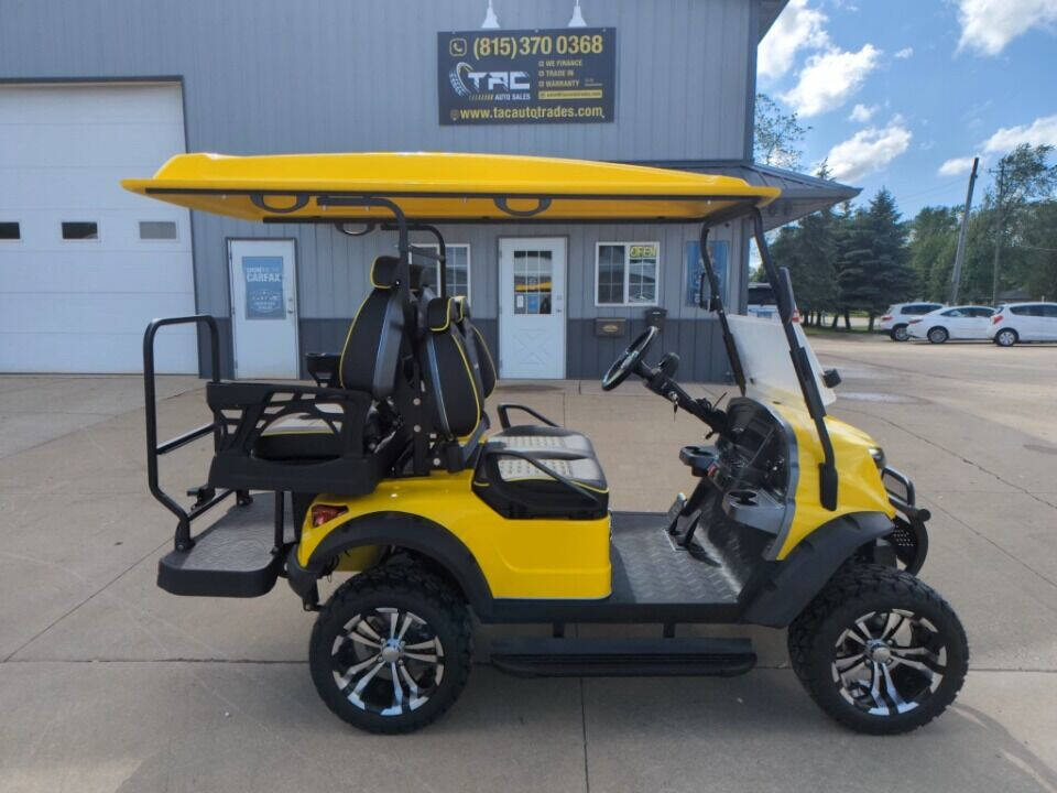 2024 MATRIX E4 for sale at TAC Auto Sales in Kankakee, IL