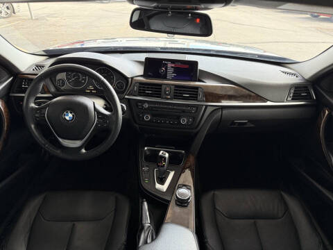 2015 BMW 3 Series 328i