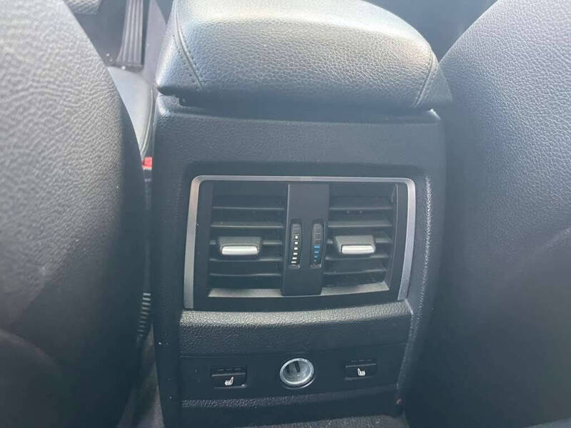 2017 BMW 3 Series 320i xDrive