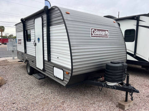 2024 Coleman 17B Travel Trailer