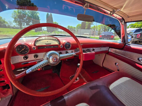 1955 Ford Thunderbird