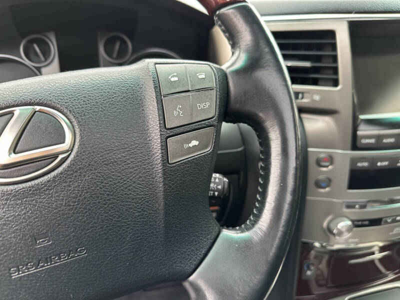 2014 Lexus LX 570