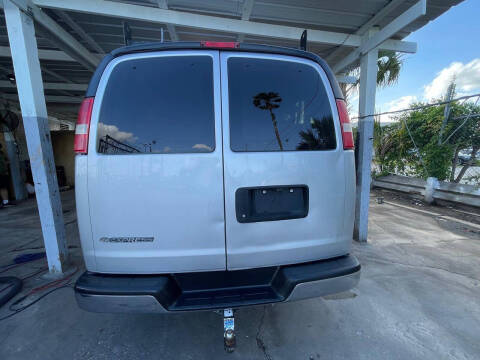 2017 Chevrolet Express LT 3500