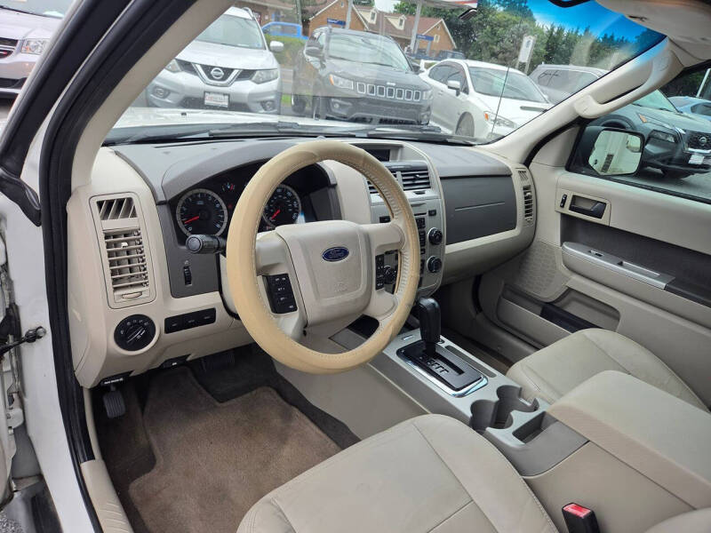 2010 Ford Escape XLT