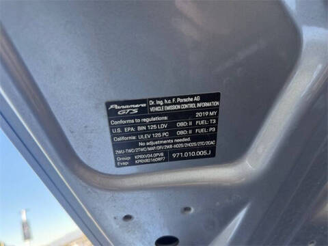 2019 Porsche Panamera GTS