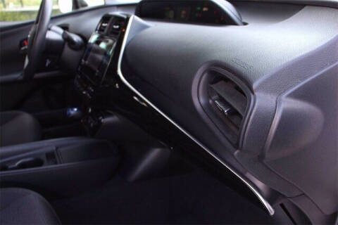 2019 Toyota Prius LE