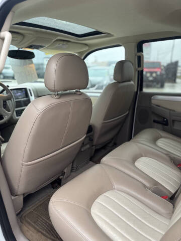 2003 Mercury Mountaineer Luxury
