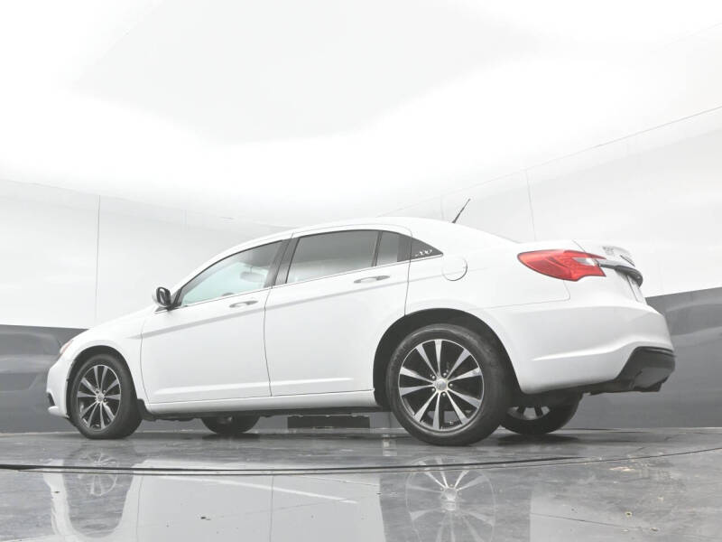 2012 Chrysler 200 S
