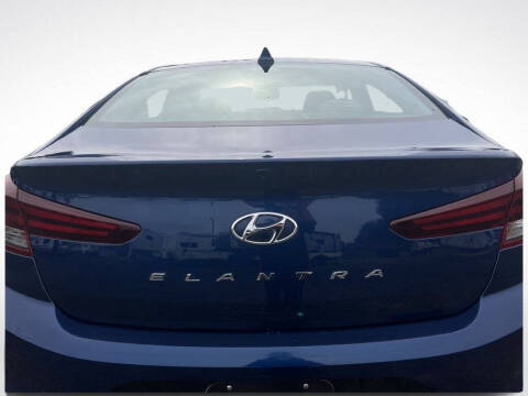2020 Hyundai Elantra