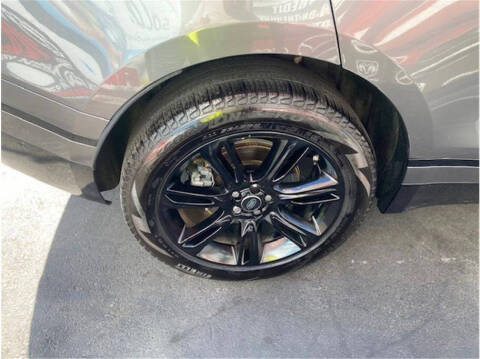 2019 Land Rover Range Rover Velar P250 R-Dynamic SE