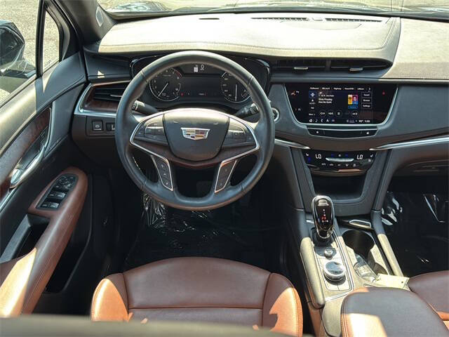 2024 Cadillac XT5 Premium Luxury