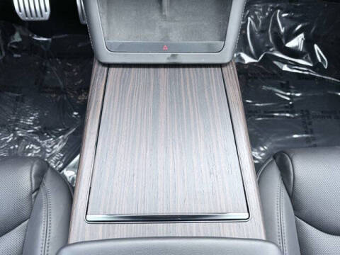 2023 Tesla Model X Standard Range