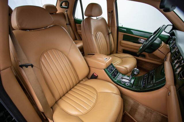 2002 Bentley Arnage Red Label