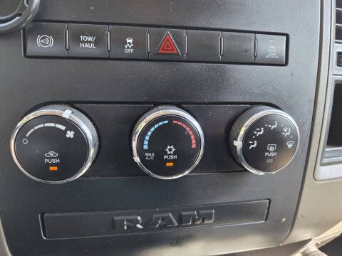 2012 RAM 2500 ST