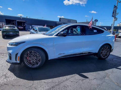 2025 Ford Mustang Mach-E GT