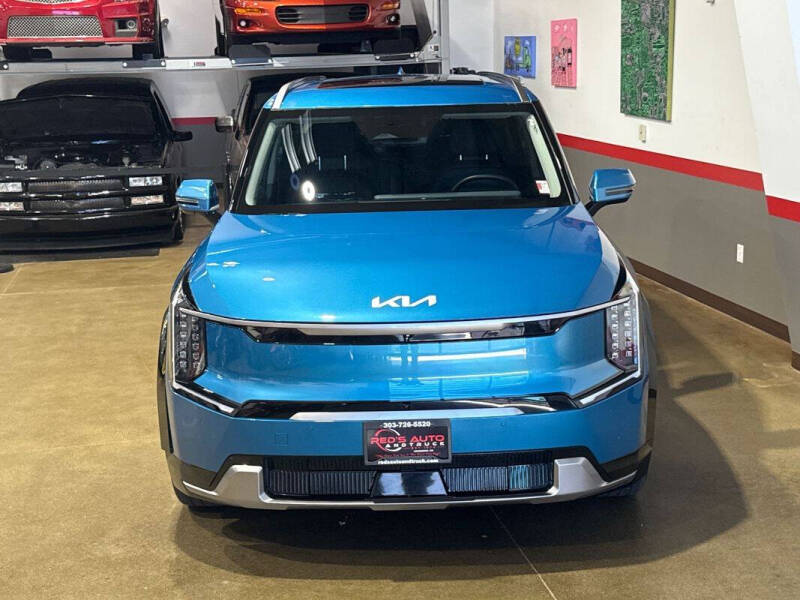 2024 Kia EV9 Land