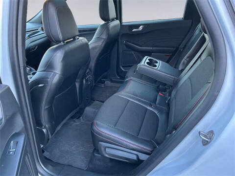 2025 Ford Escape Hybrid ST-Line Select