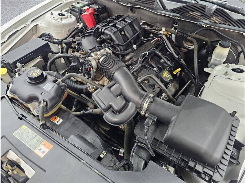 2011 Ford Mustang V6 Premium