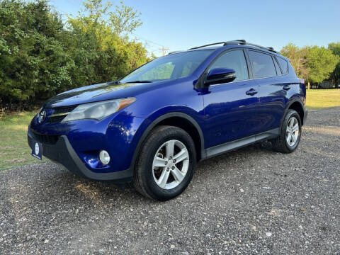 2014 Toyota RAV4 for sale at The Car Shed in Burleson TX