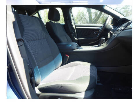 2017 Ford Taurus SEL