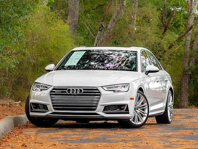 2018 Audi A4 2.0T quattro Prestige