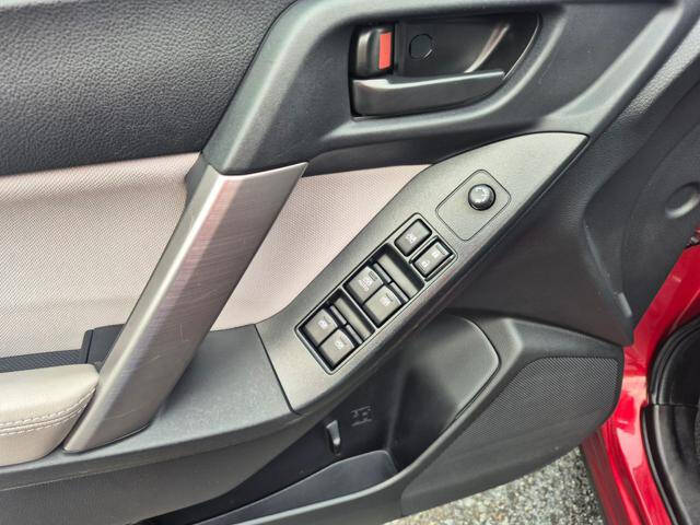 2016 Subaru Forester 2.5i