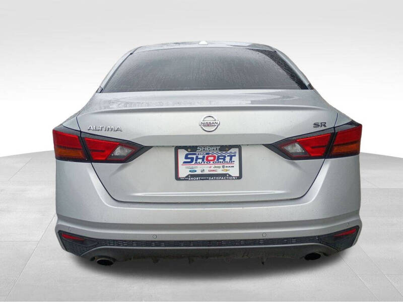 2021 Nissan Altima 2.5 SR