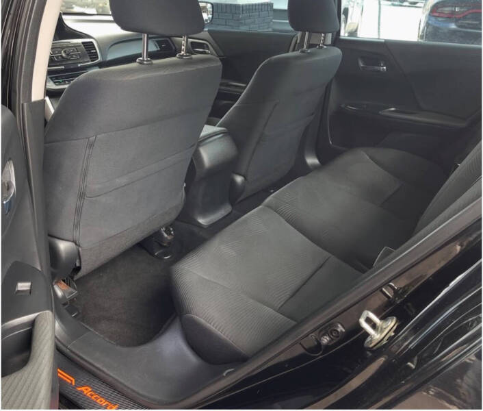 Image 7 of 2015 Honda Accord LX