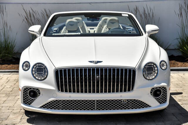 2024 Bentley Continental