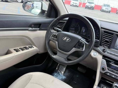 2018 Hyundai Elantra