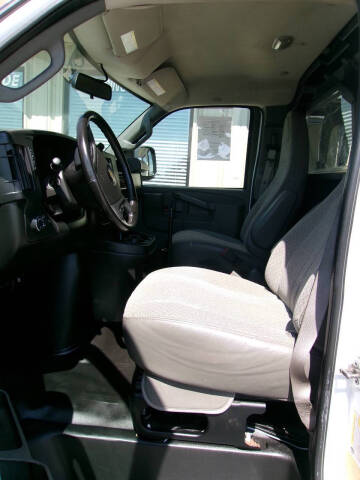 2020 Chevrolet Express 2500